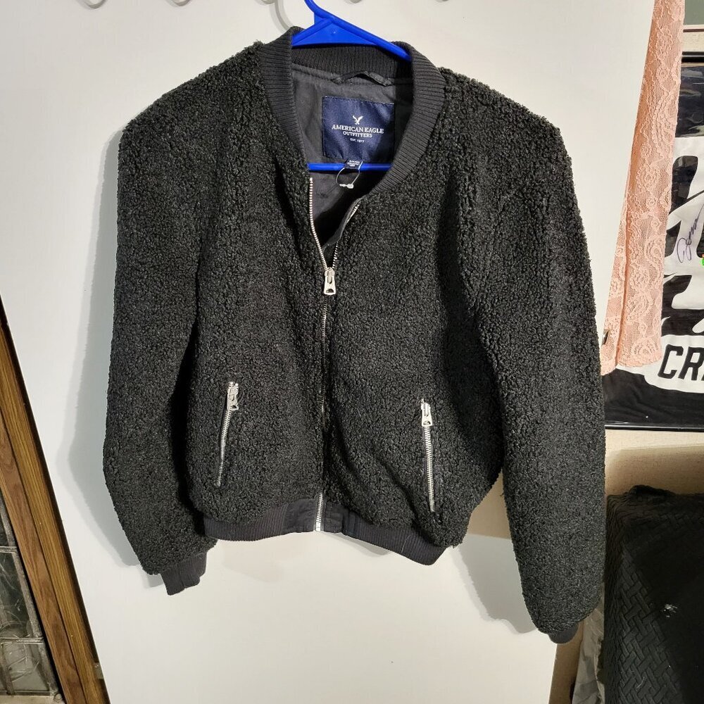 NWOT AMERICAN EAGLE OUTFITTERS SHERPA BOMBER JACKET SZ S